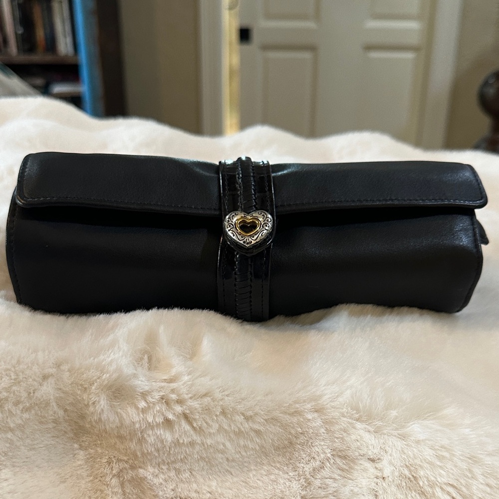 Brighton Jewelry Roll. Plenty of room.